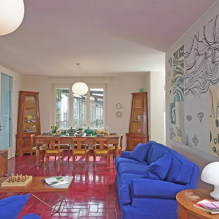Villa Sleeps 12 Air Con Wifi Muslone